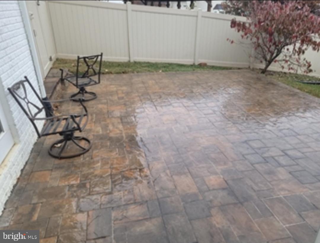 VICTORY RIDGE - Residential Lease