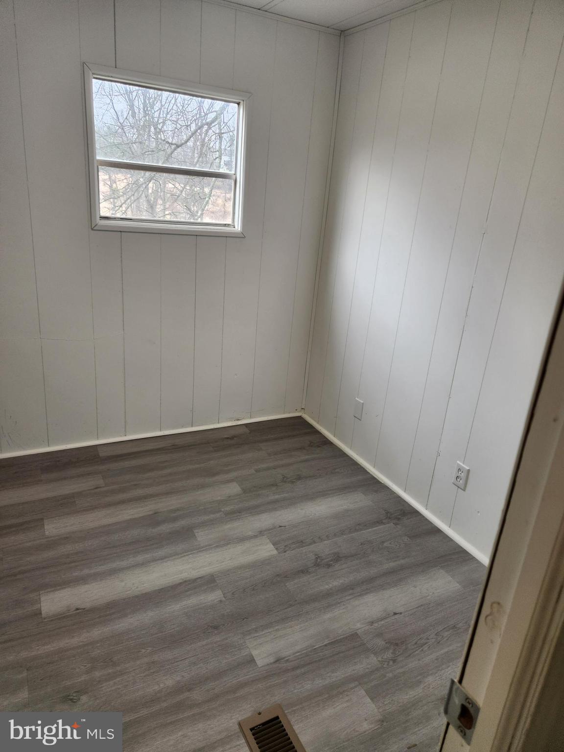 THUNDERBIRD ESTATES - Residential