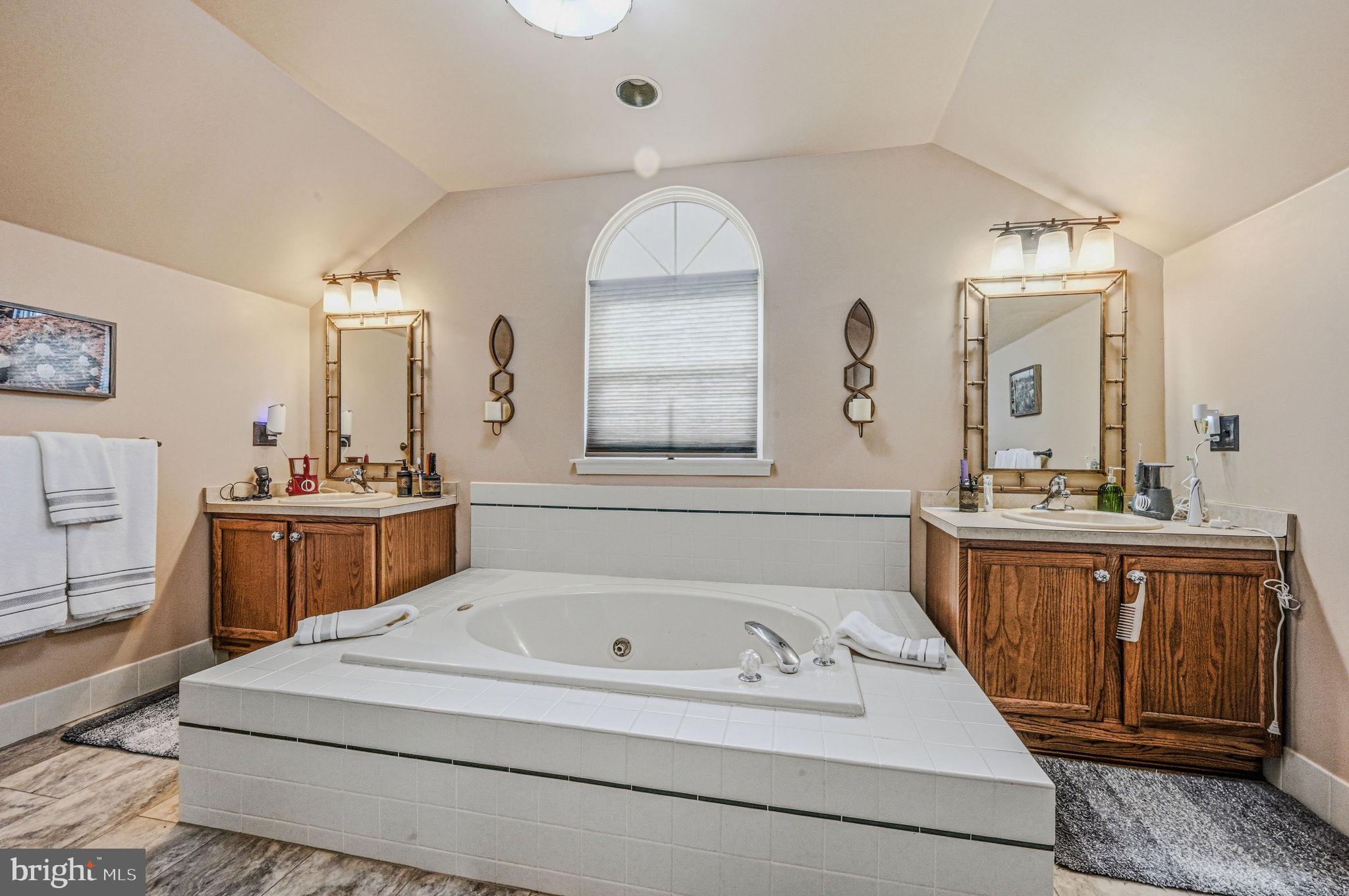 BEAR CROSSING - Residential