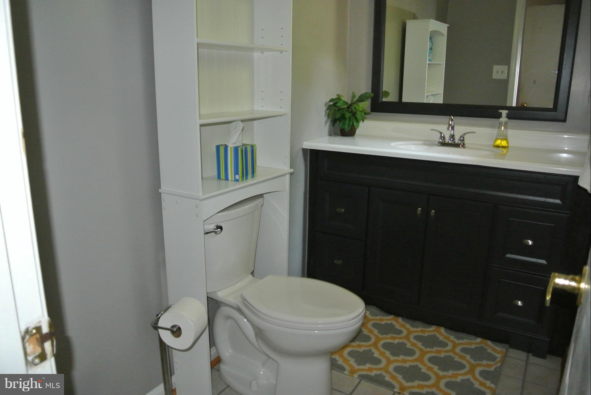 CHAPEL POINT WOODS - Residential