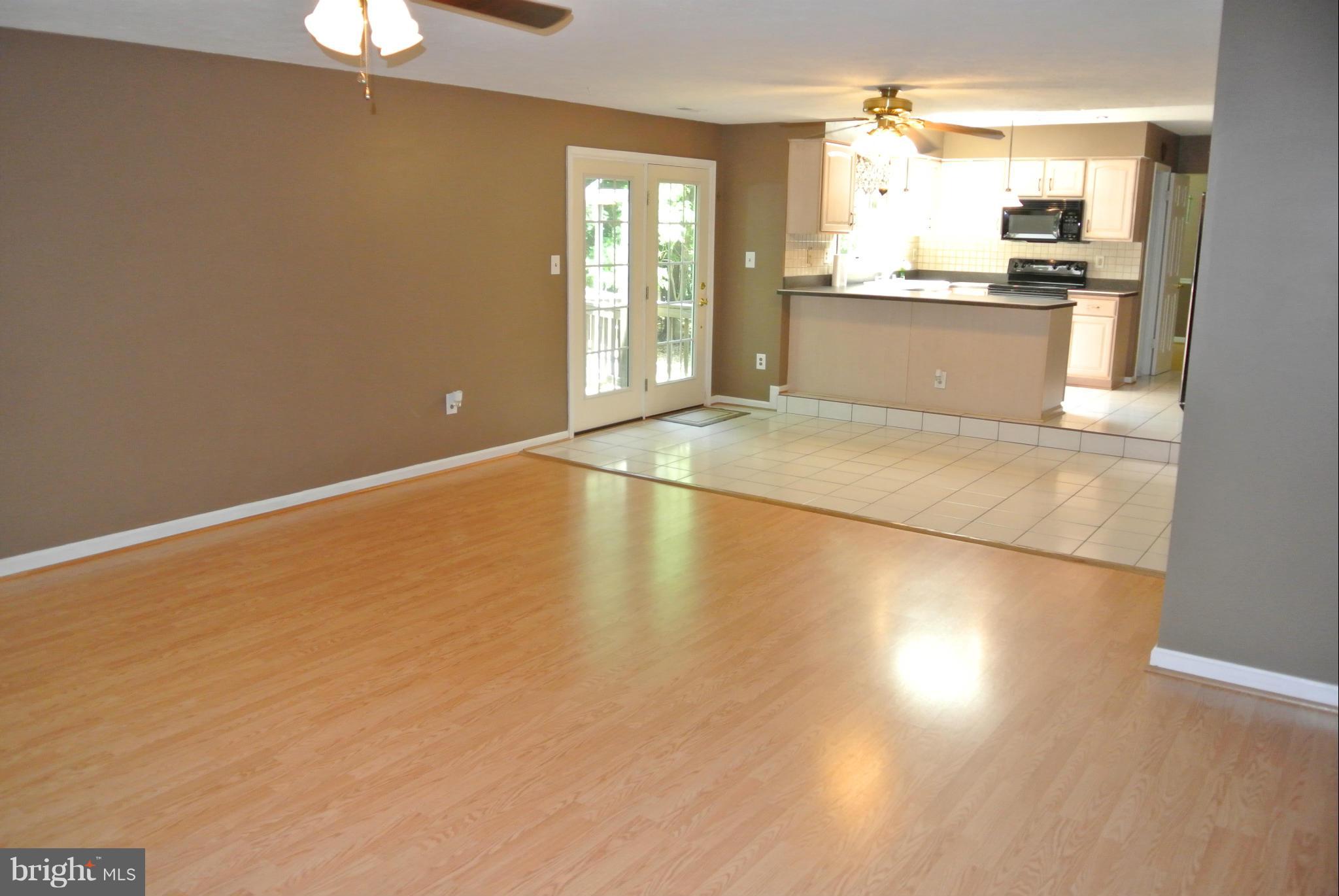 CHAPEL POINT WOODS - Residential