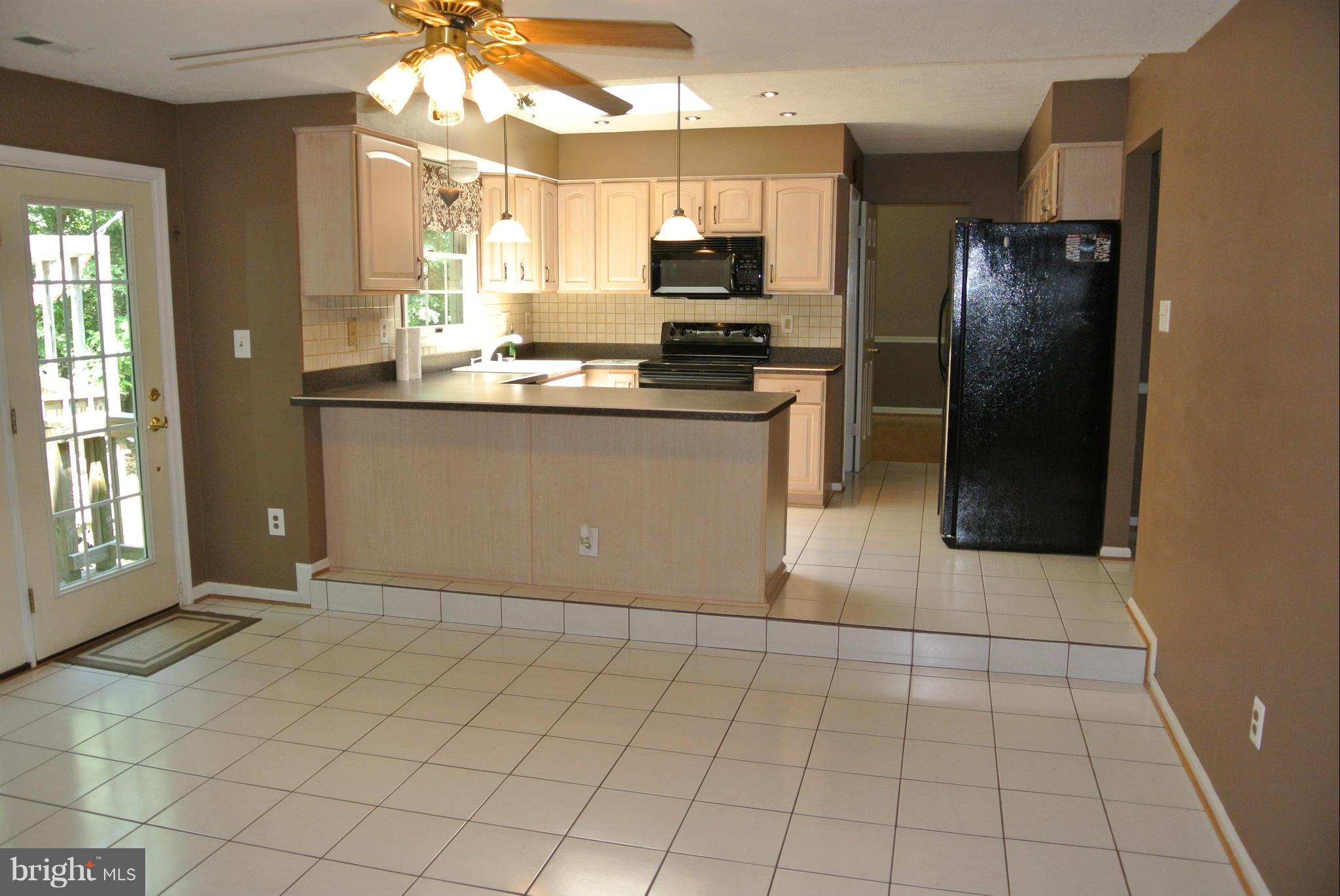 CHAPEL POINT WOODS - Residential