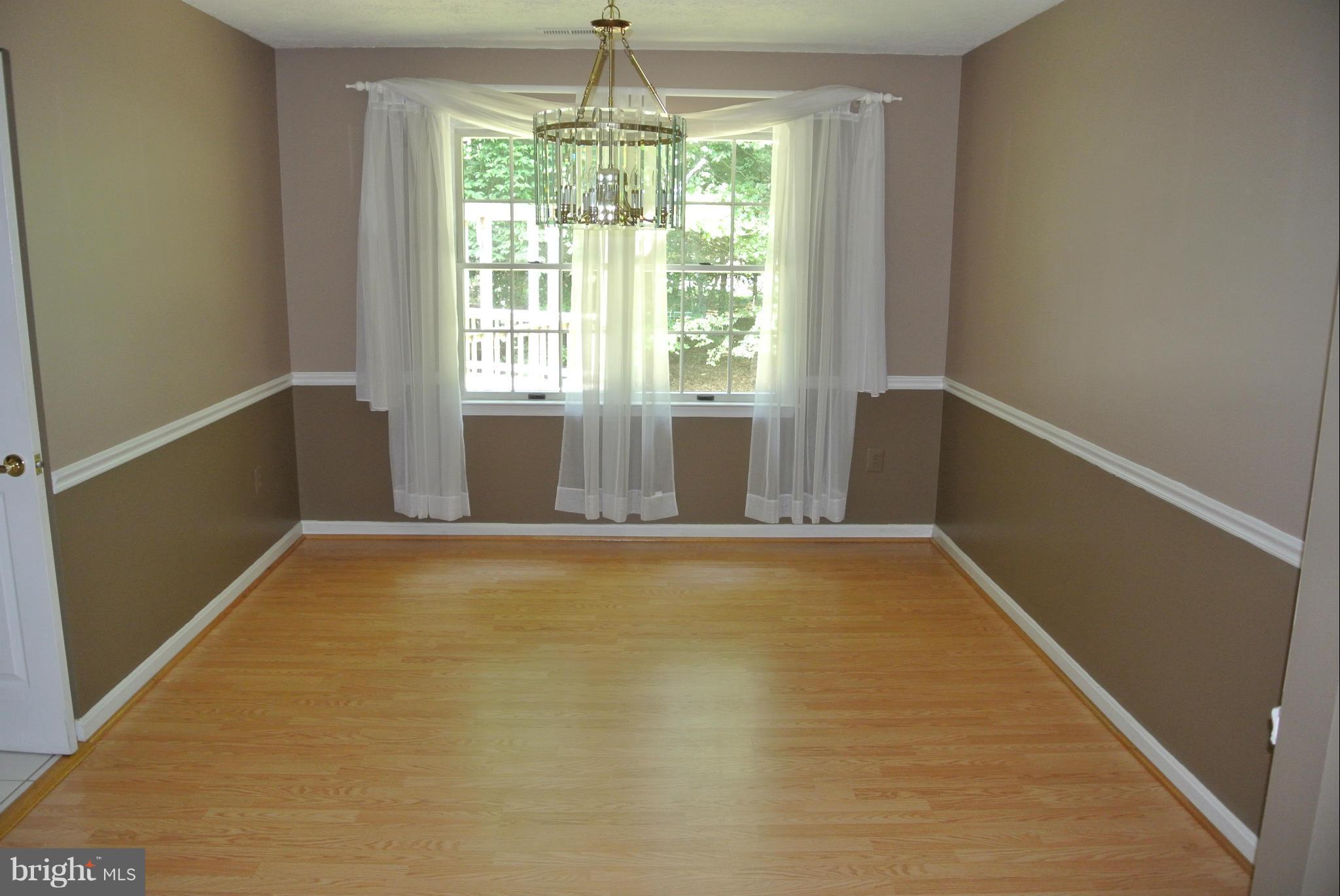 CHAPEL POINT WOODS - Residential