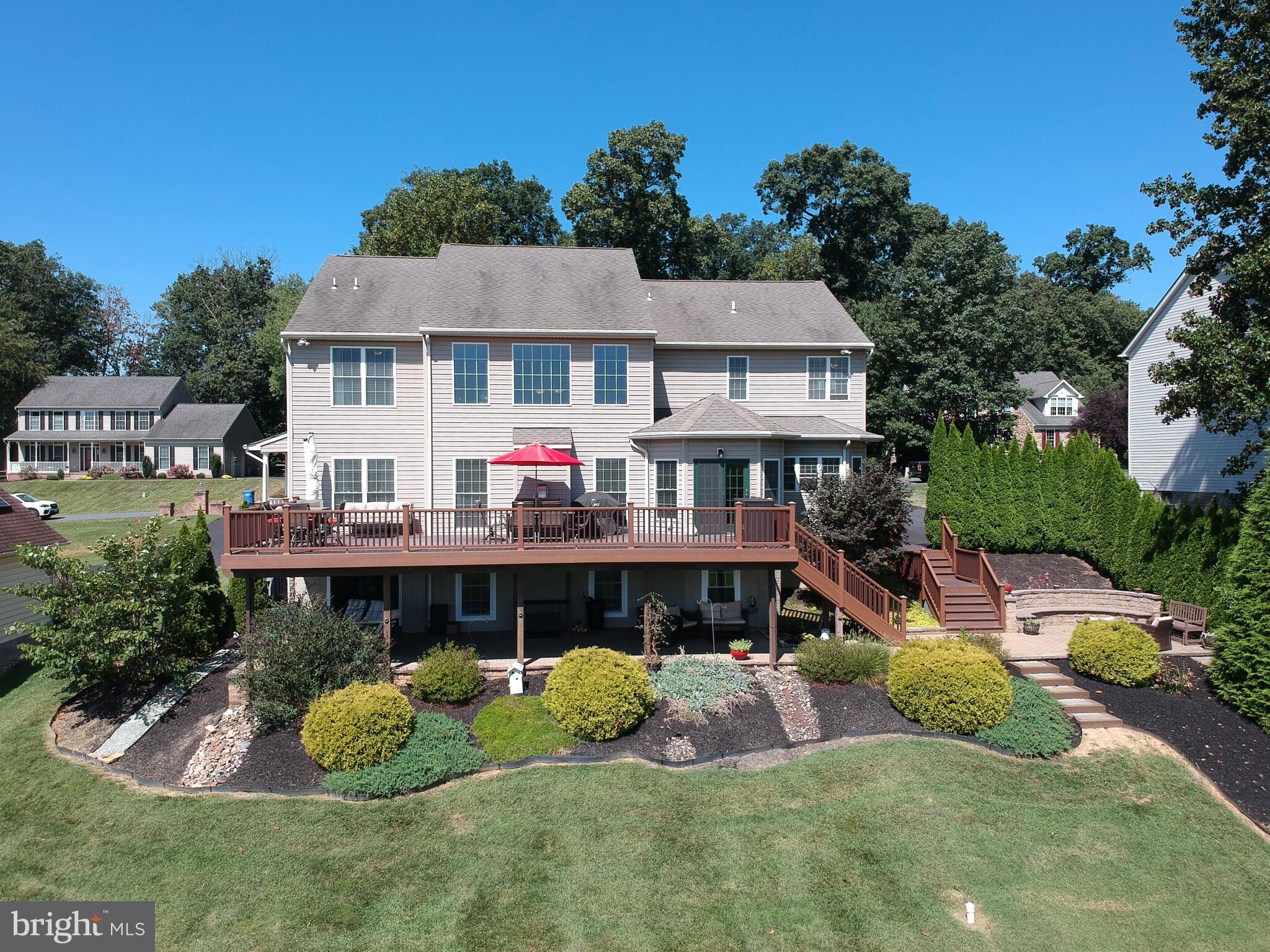 CENTENNIAL OAKS - Residential