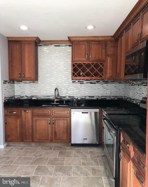 TANGLEWOOD - Residential Lease