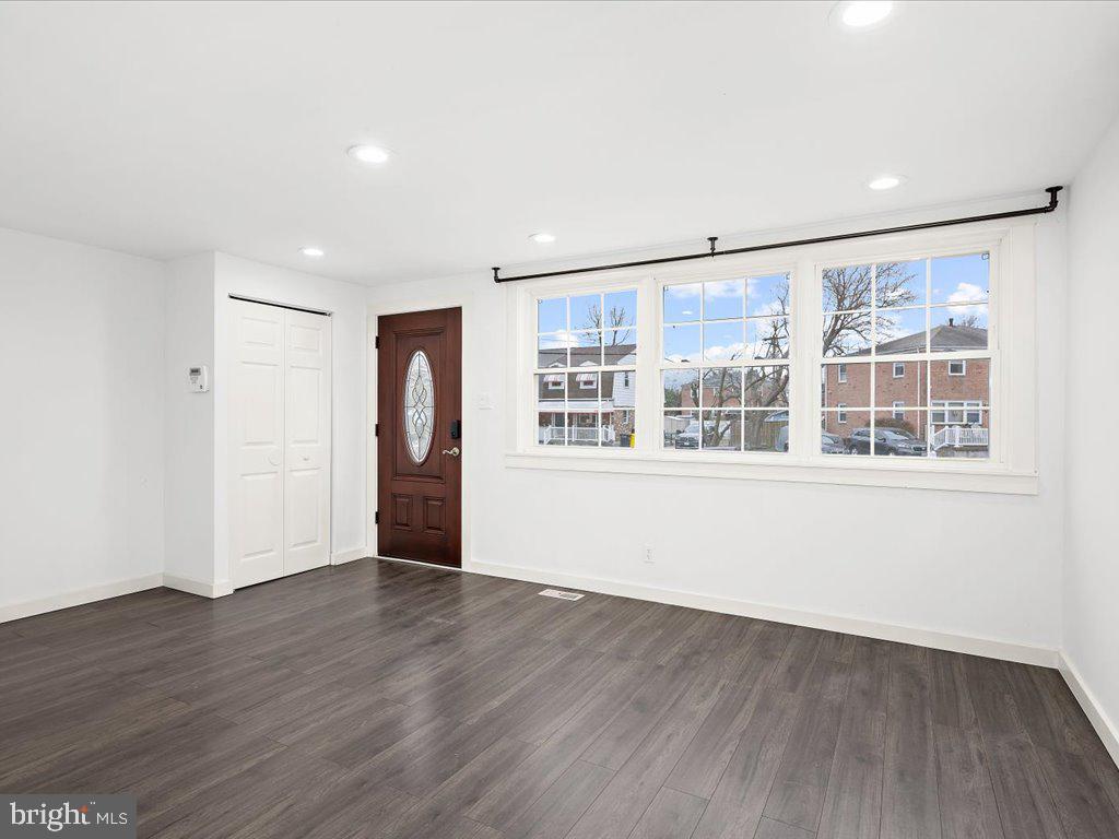 AQUAHART MANOR GARDENS - Residential