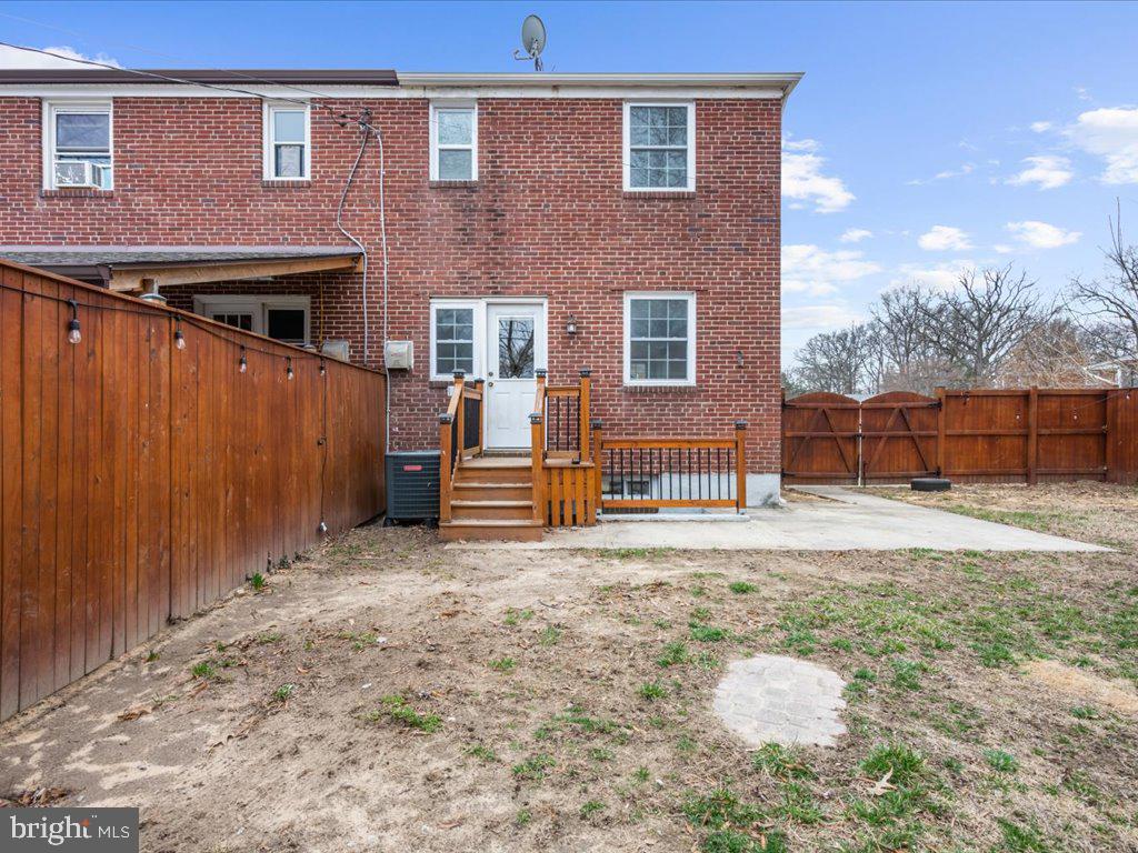 AQUAHART MANOR GARDENS - Residential