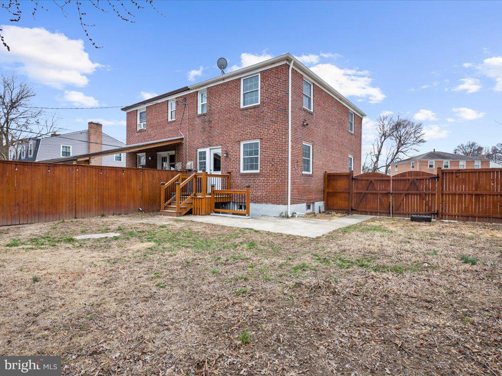 AQUAHART MANOR GARDENS - Residential