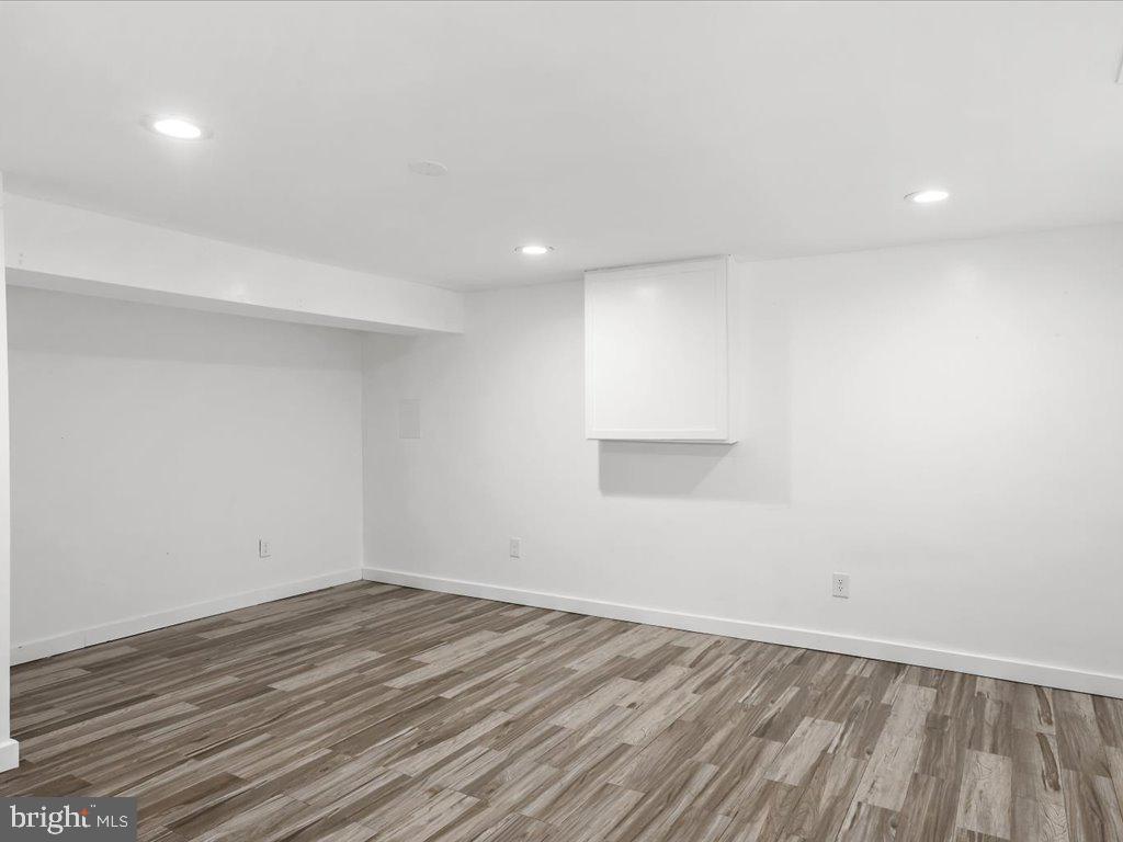 AQUAHART MANOR GARDENS - Residential