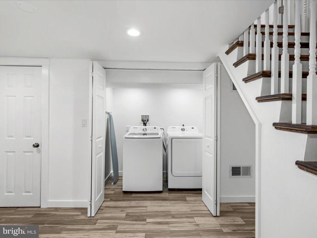 AQUAHART MANOR GARDENS - Residential