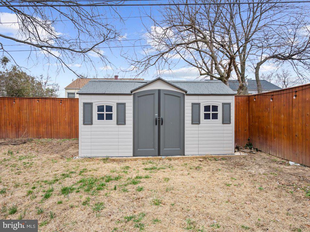 AQUAHART MANOR GARDENS - Residential