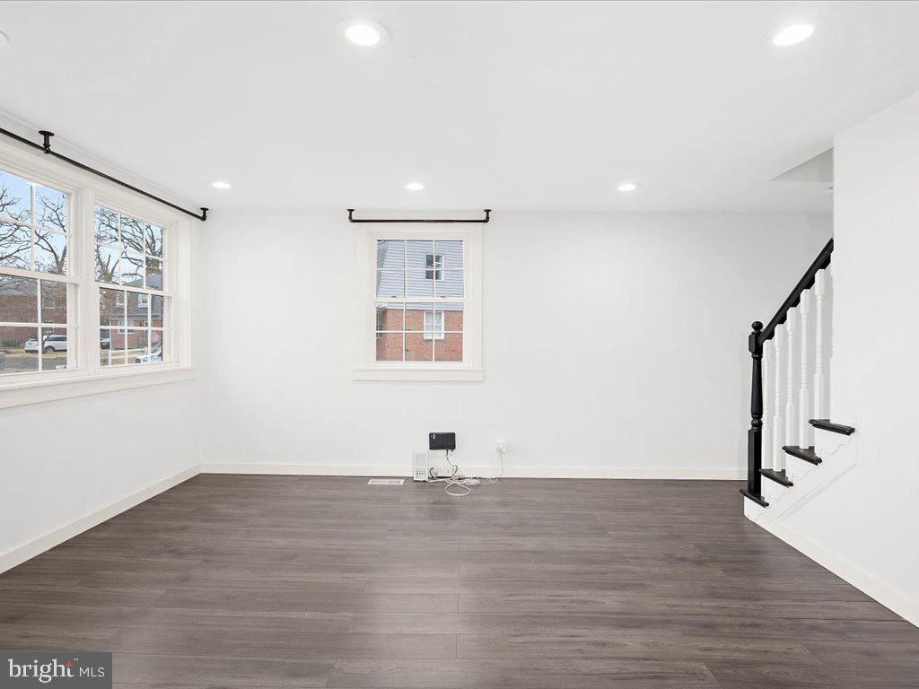 AQUAHART MANOR GARDENS - Residential