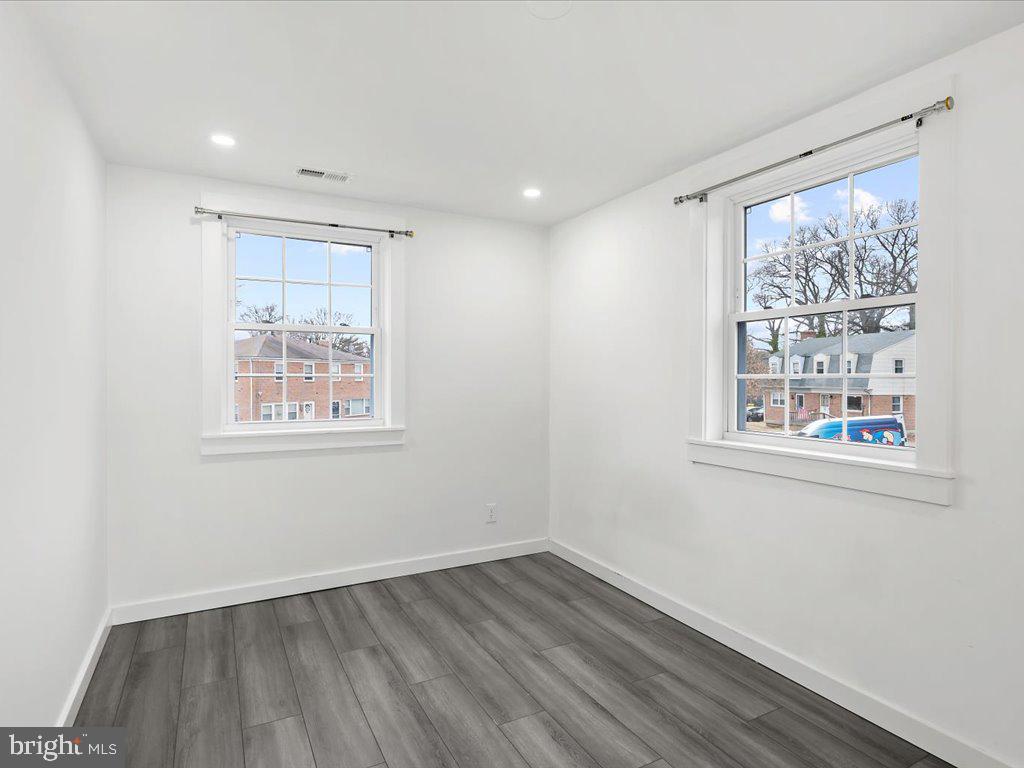 AQUAHART MANOR GARDENS - Residential