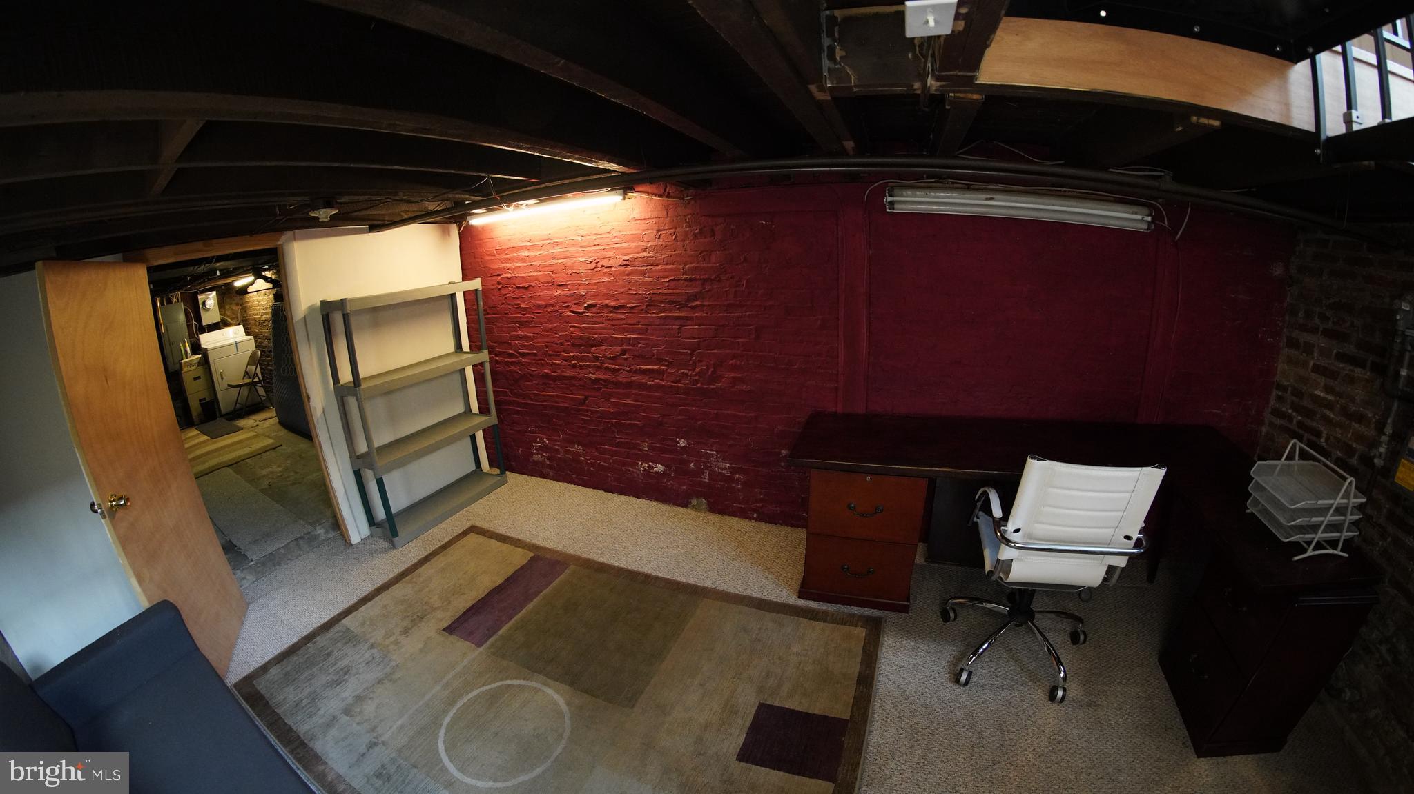 LOCUST POINT - Residential Lease