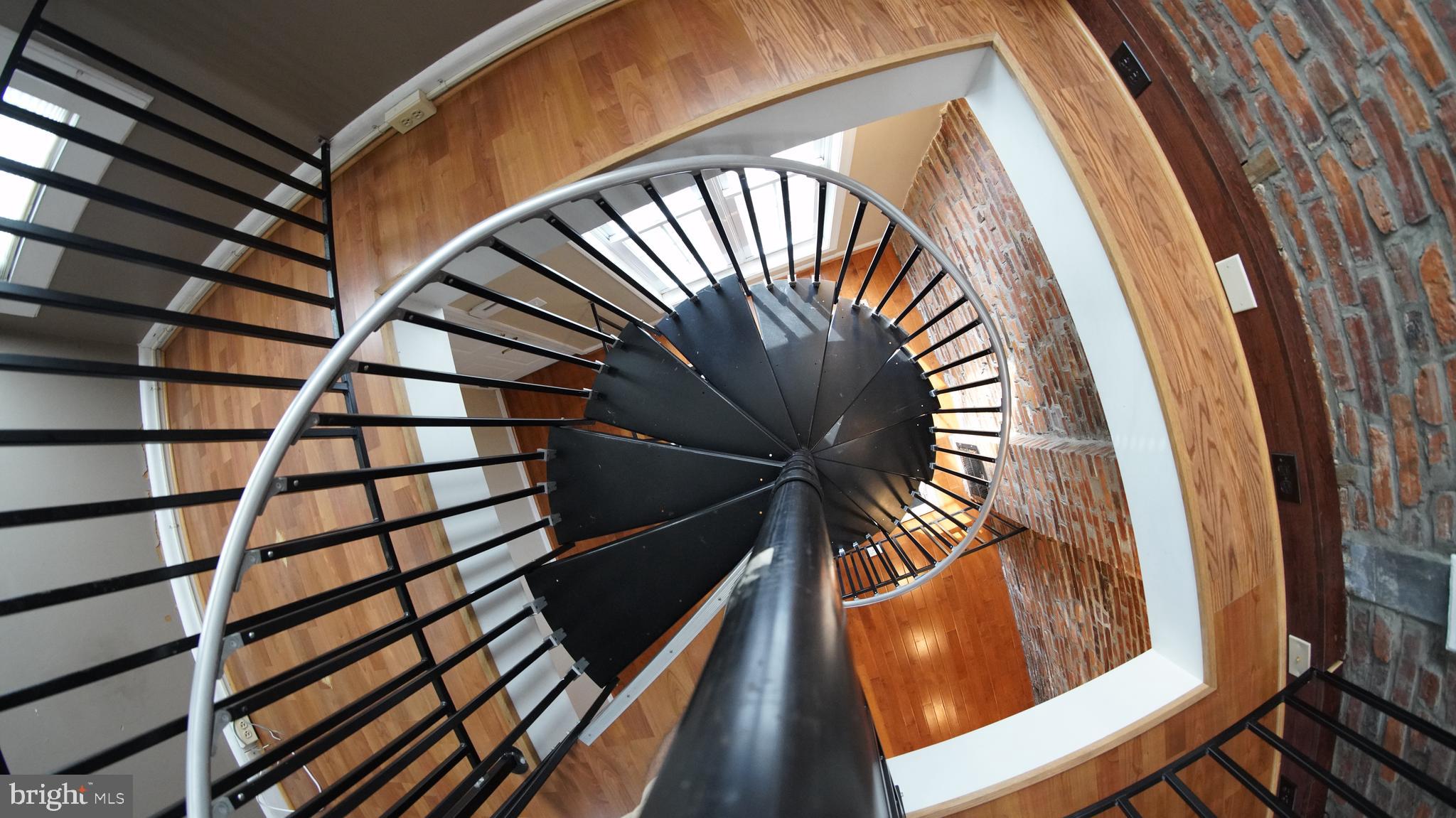 LOCUST POINT - Residential Lease