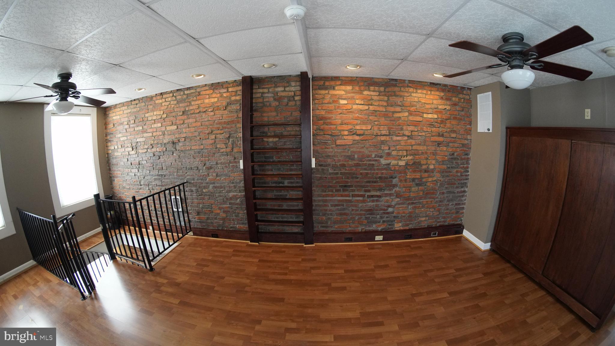 LOCUST POINT - Residential Lease