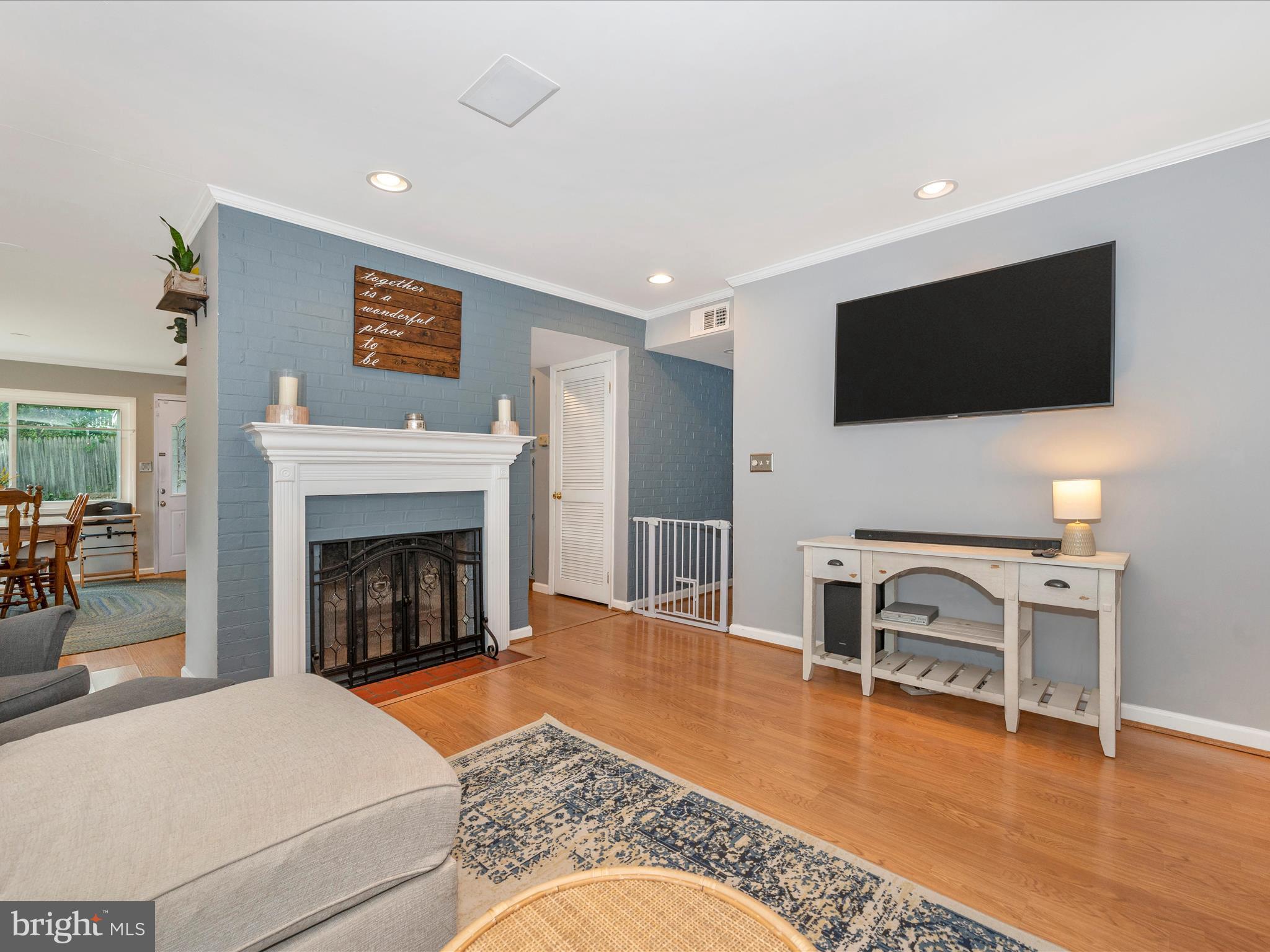 OAKVIEW - Residential