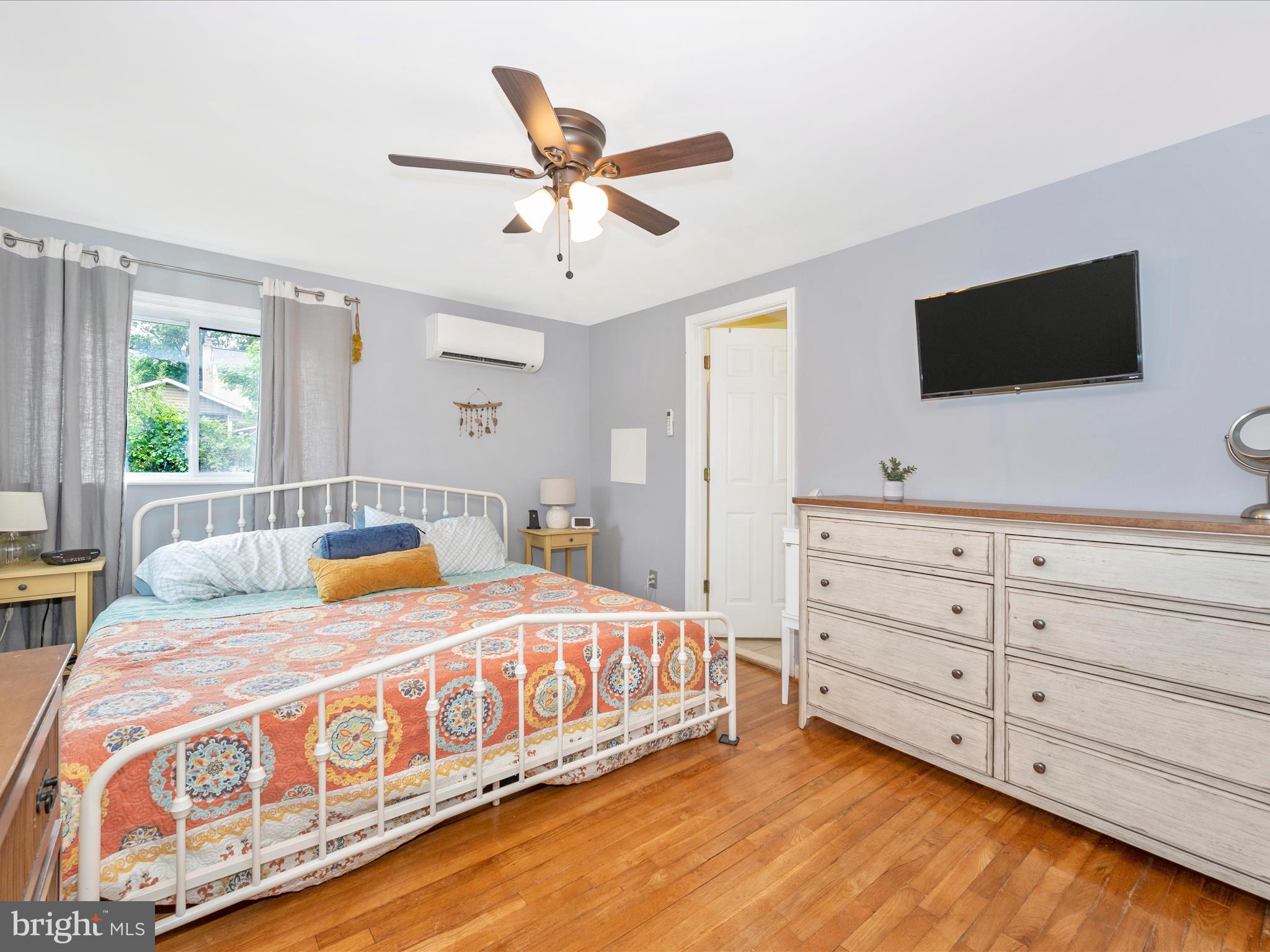 OAKVIEW - Residential