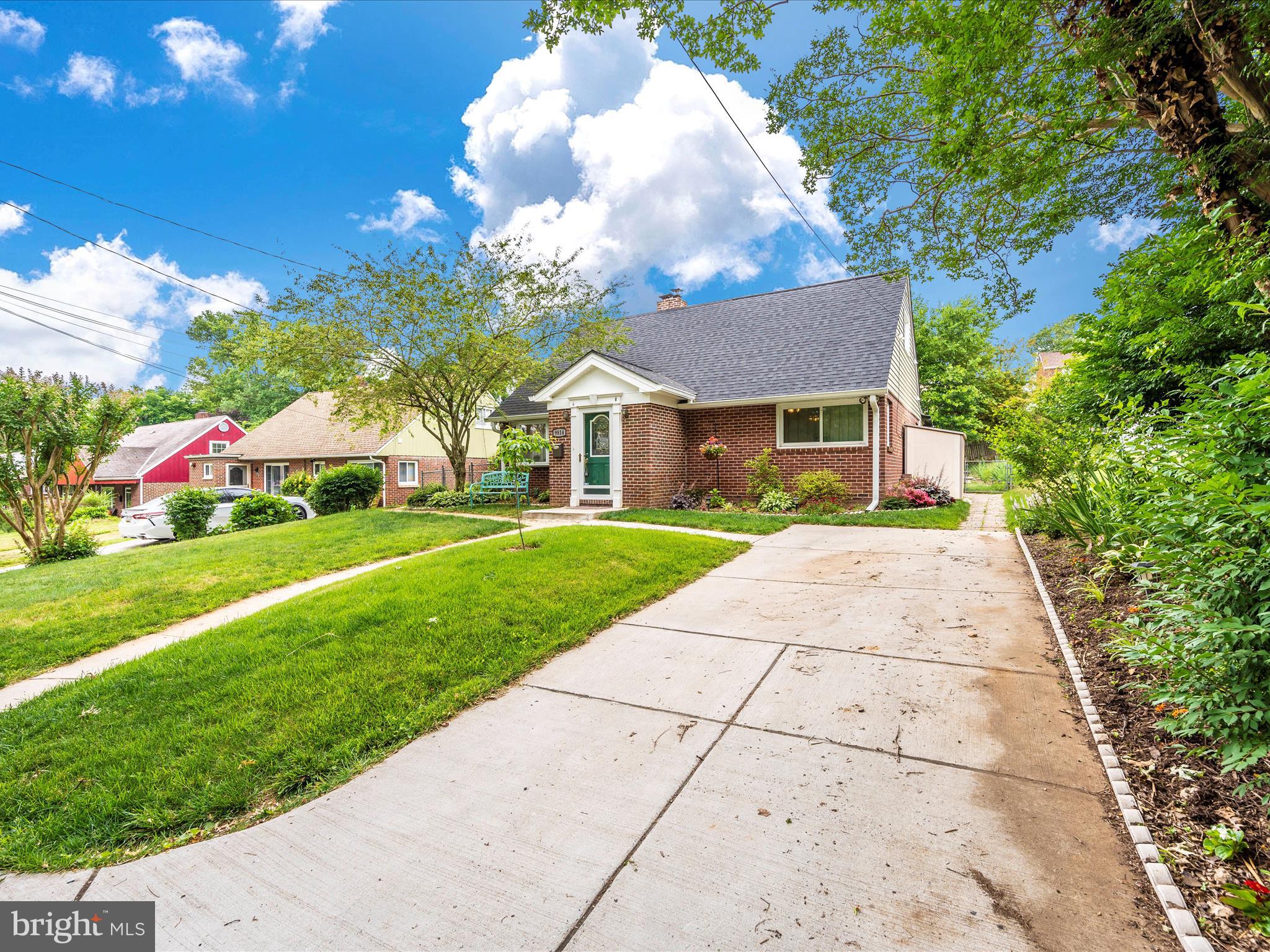 OAKVIEW - Residential