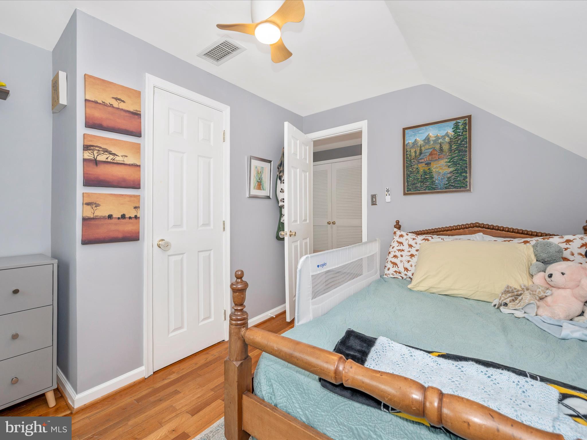 OAKVIEW - Residential