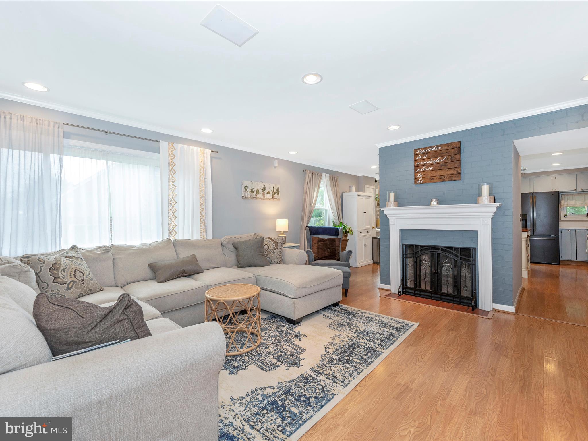 OAKVIEW - Residential