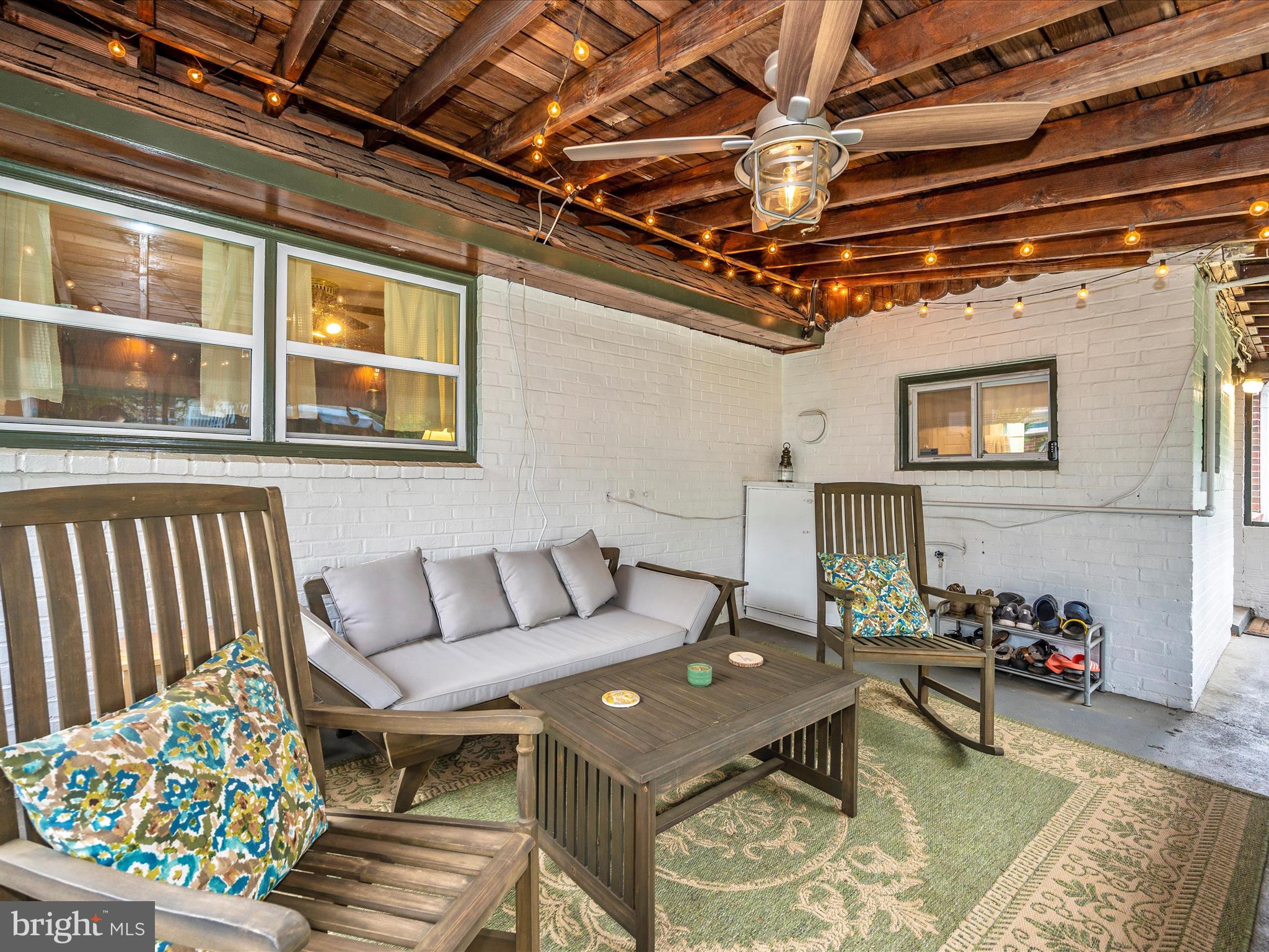 OAKVIEW - Residential