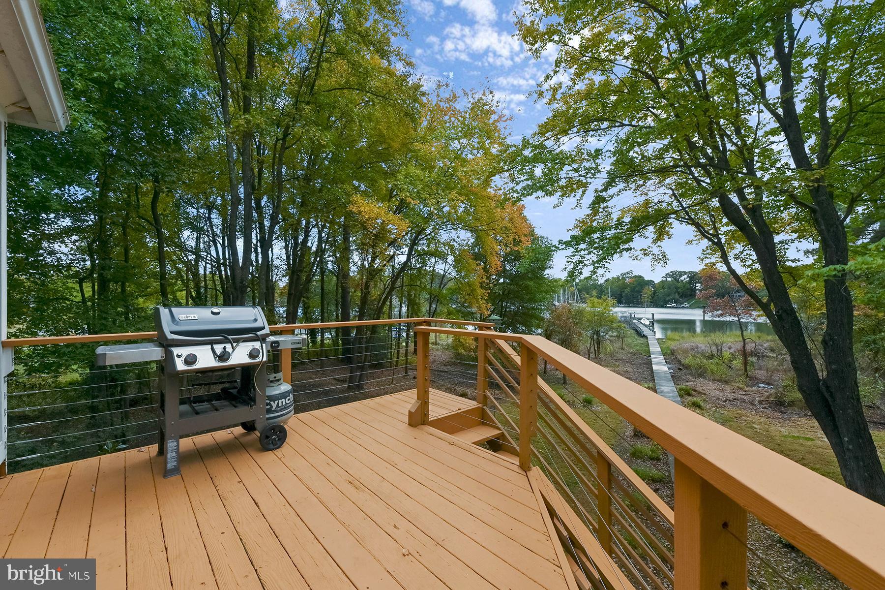 PONDER COVE - Residential