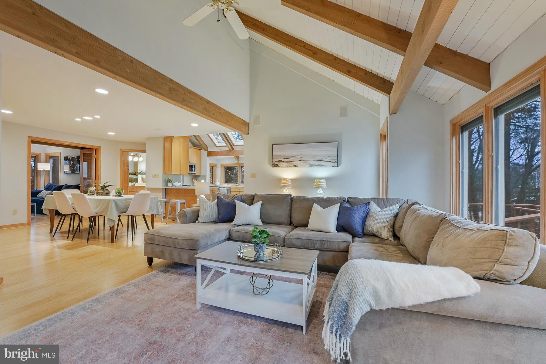 PONDER COVE - Residential