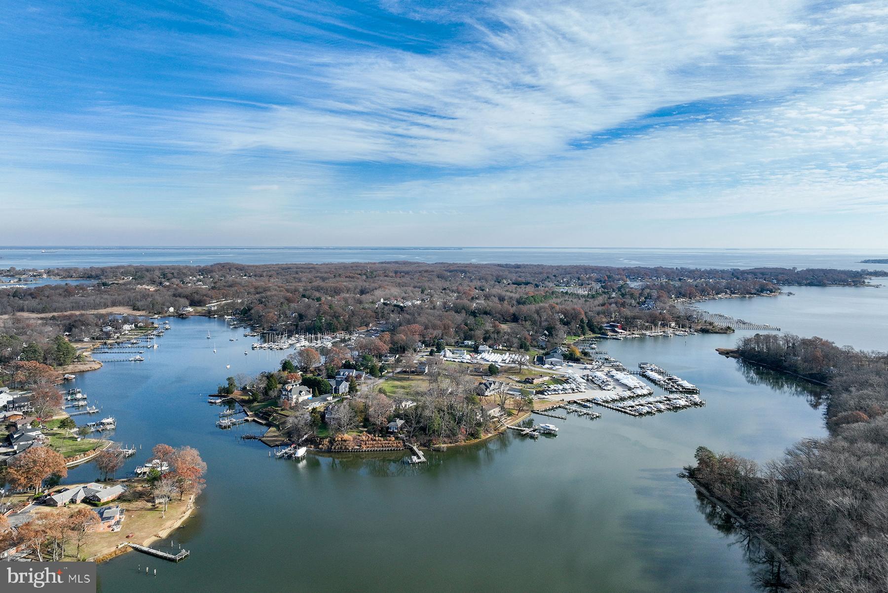 PONDER COVE - Residential