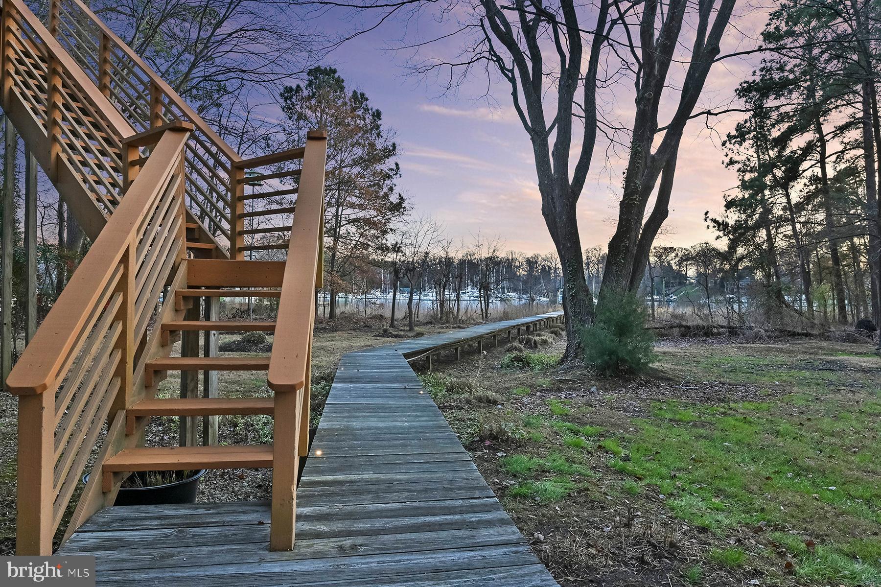 PONDER COVE - Residential