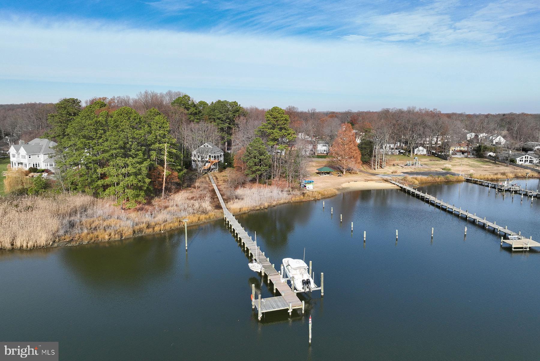 PONDER COVE - Residential