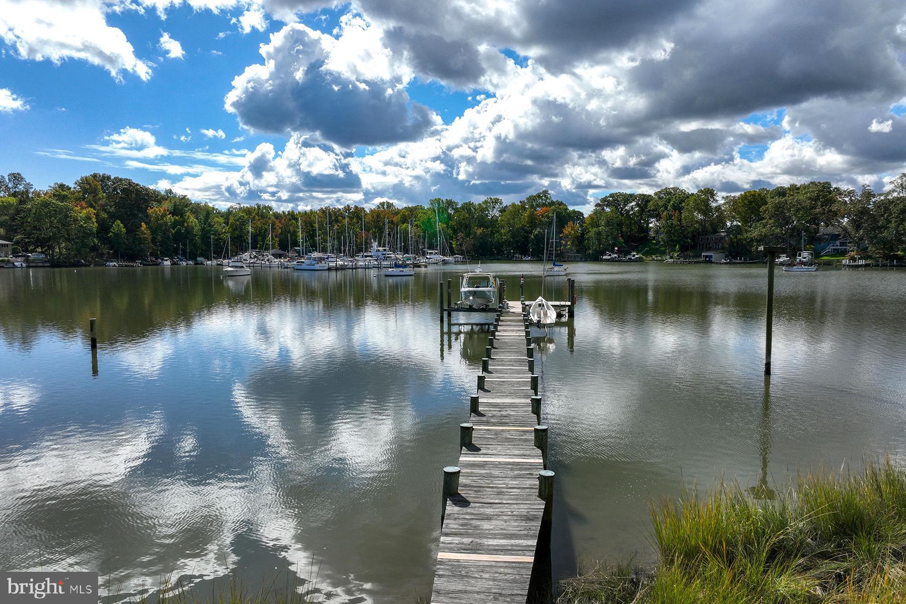 PONDER COVE - Residential