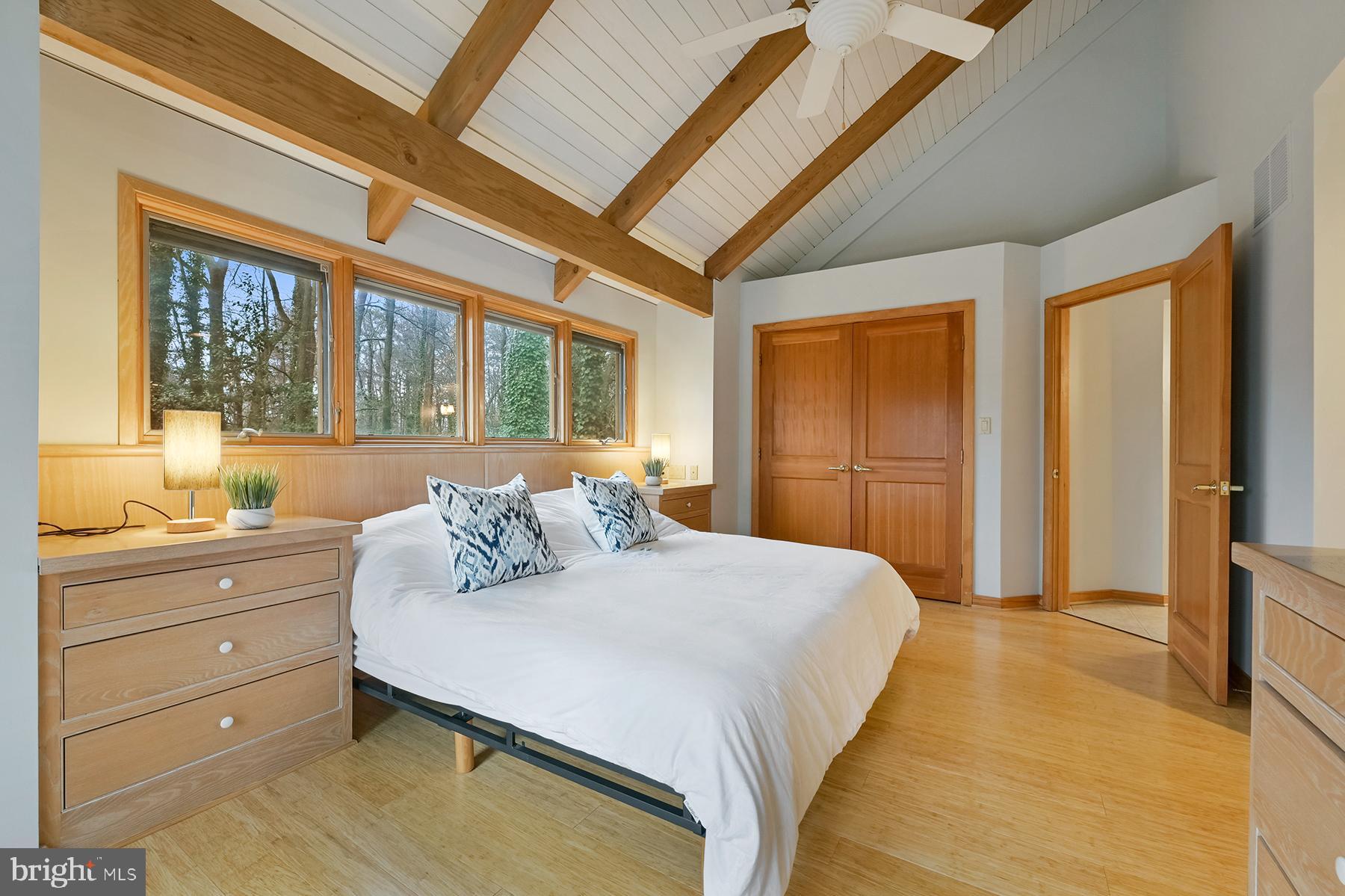 PONDER COVE - Residential