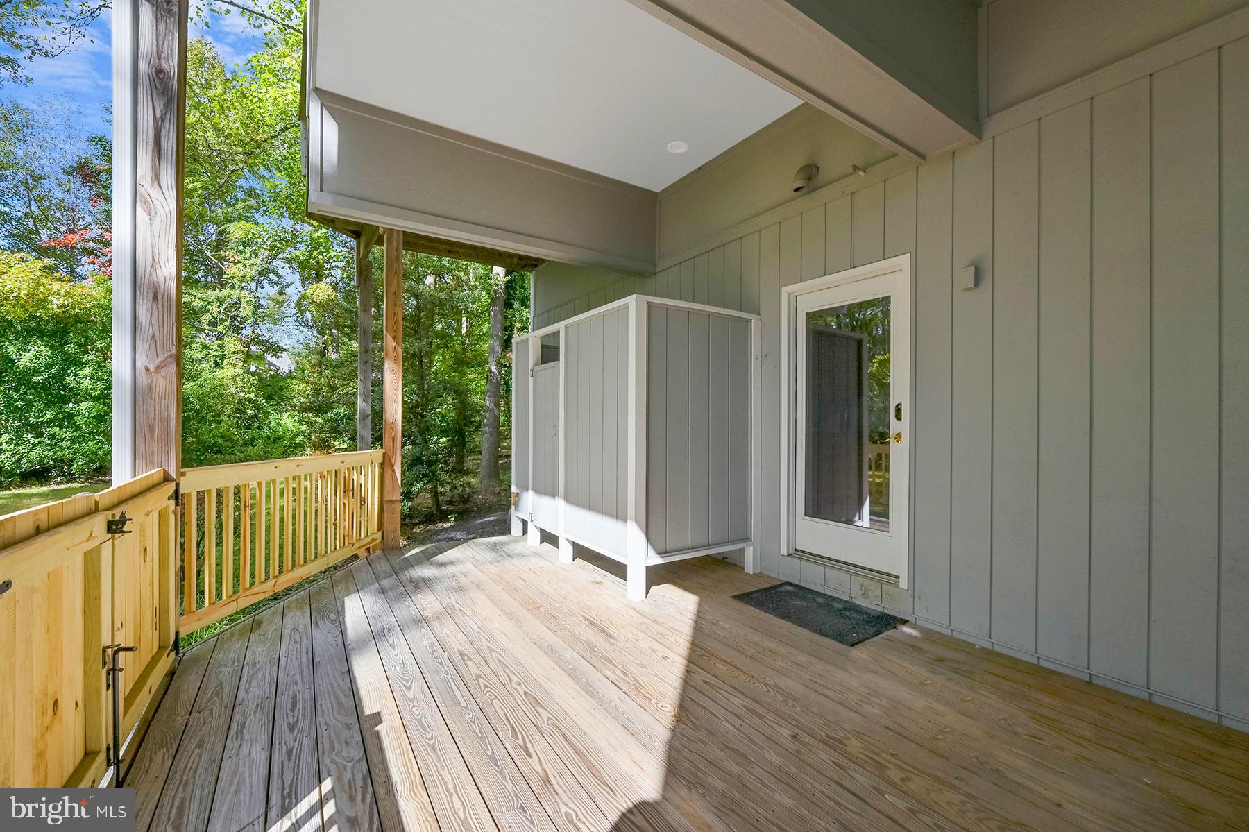 PONDER COVE - Residential