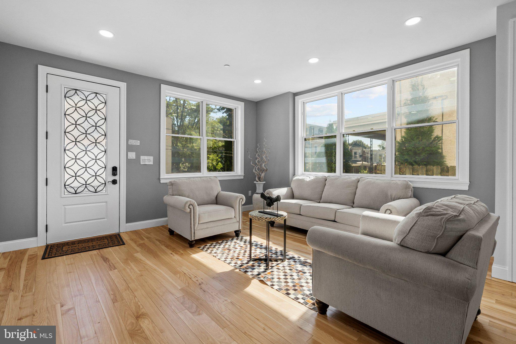 268 DUPONT STREET