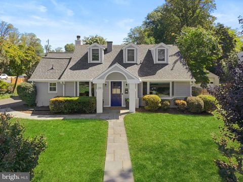 2119 WESTMORELAND STREET FALLS CHURCH VA 22043