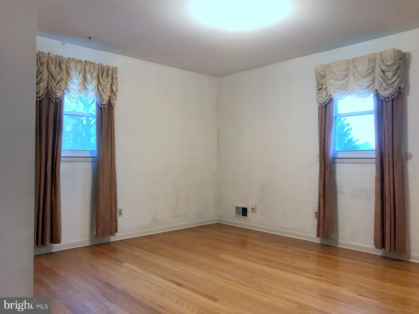 PARKTOWNE - Residential