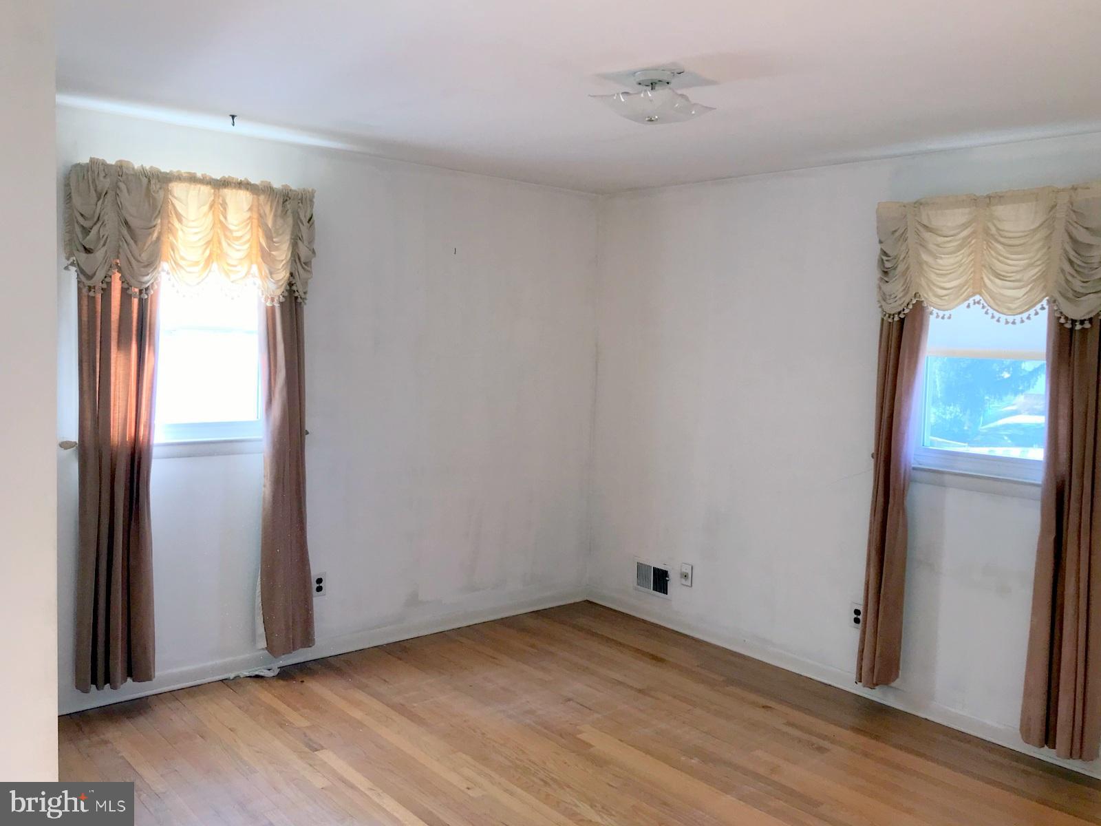 PARKTOWNE - Residential