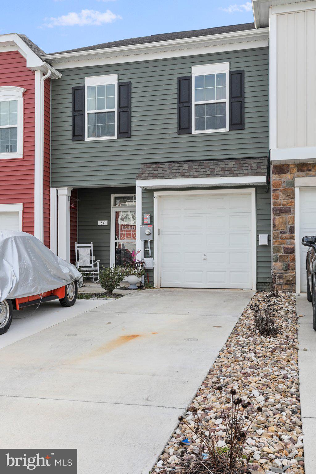 MCCAULEY CROSSING - Residential