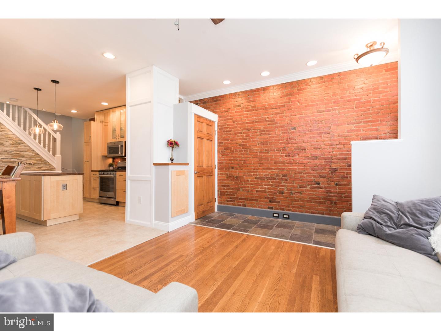 KENSINGTON - Residential