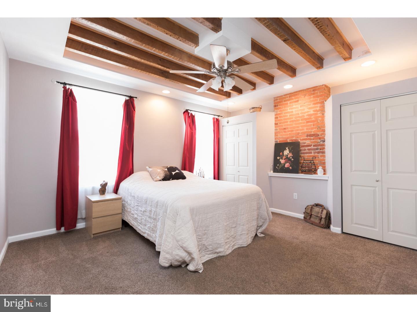 KENSINGTON - Residential
