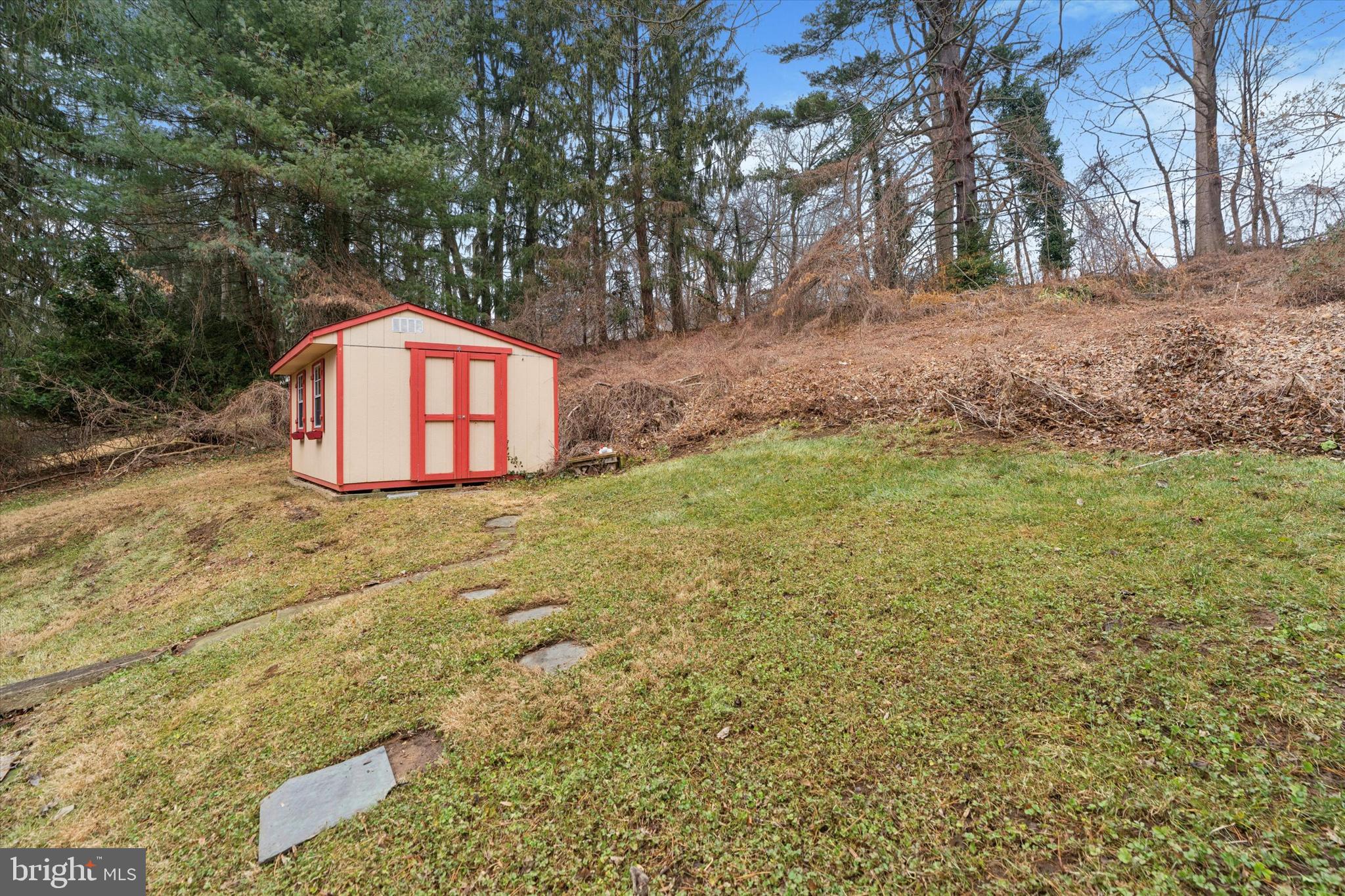 OLD WYNCOTE - Residential