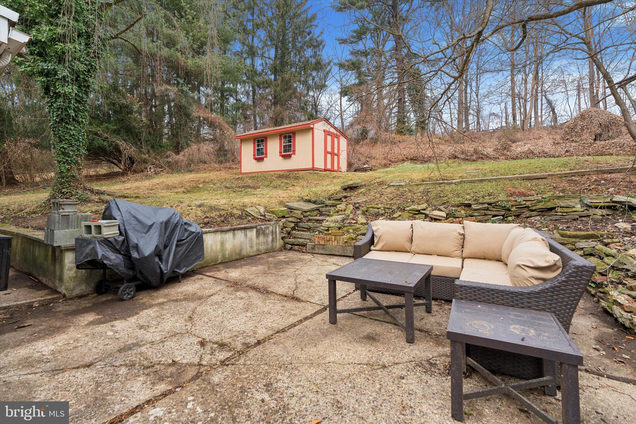 OLD WYNCOTE - Residential