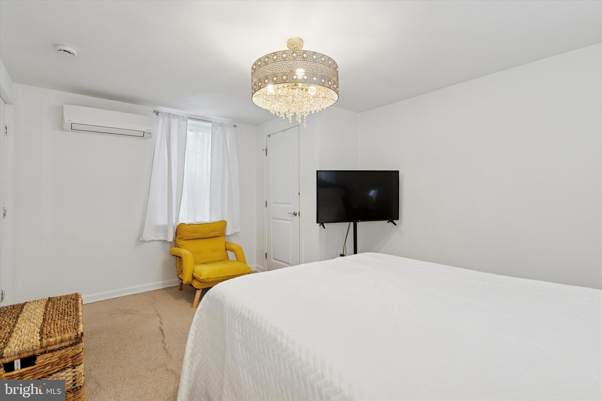 OLD WYNCOTE - Residential