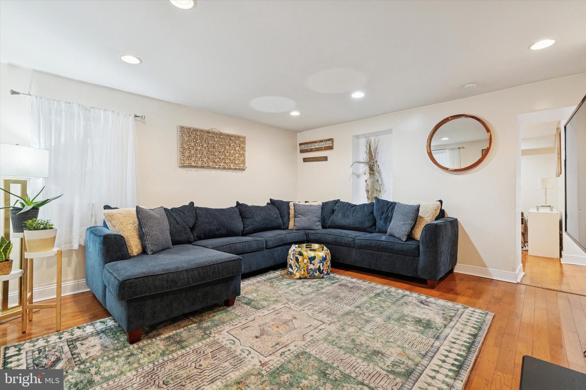 OLD WYNCOTE - Residential