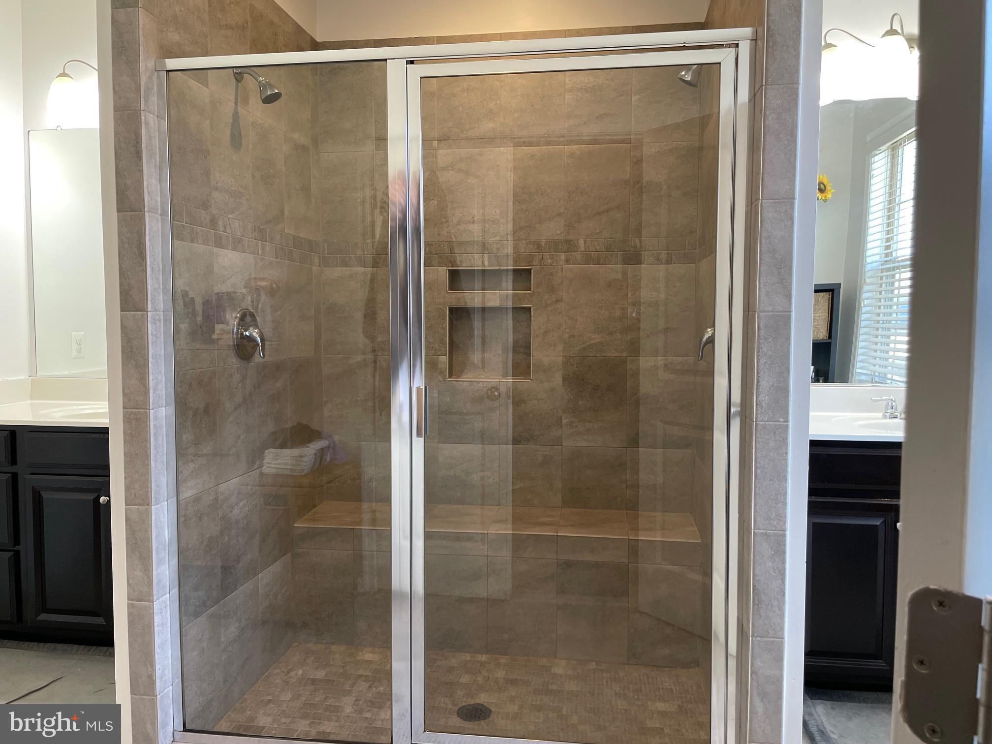 WOODMORE TOWNE CENTRE - Residential