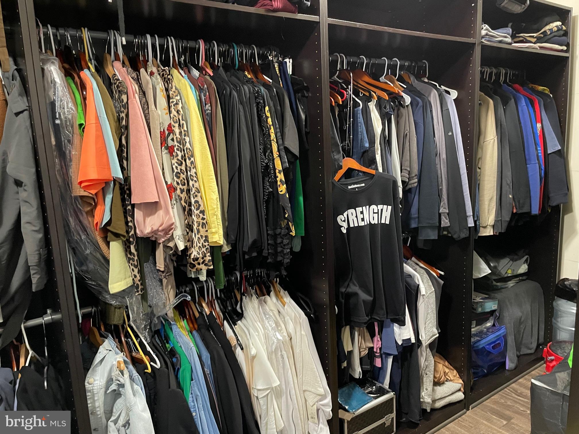 WOODMORE TOWNE CENTRE - Residential