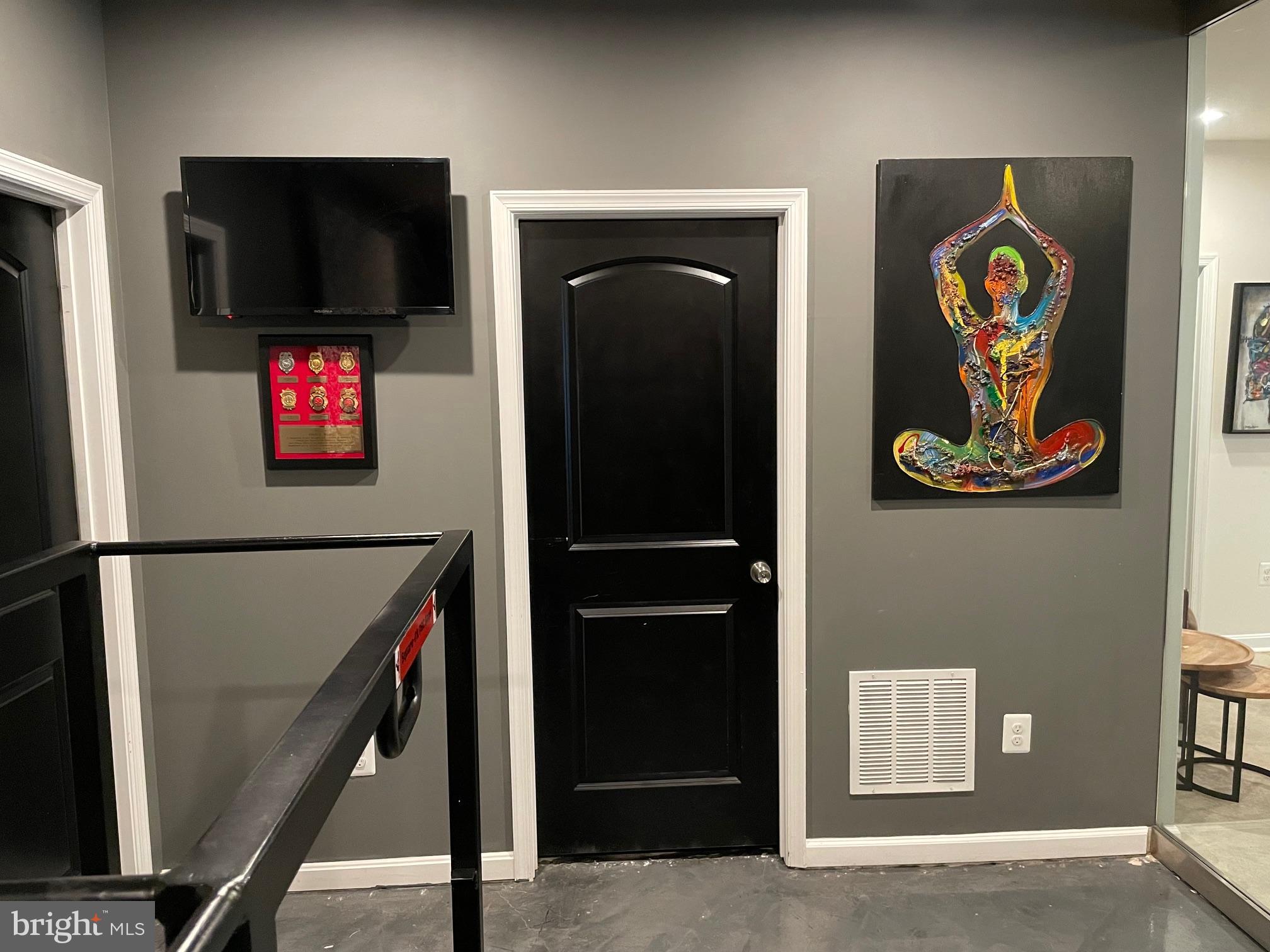 WOODMORE TOWNE CENTRE - Residential