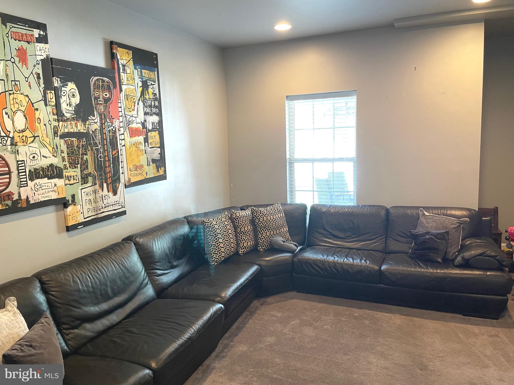 WOODMORE TOWNE CENTRE - Residential