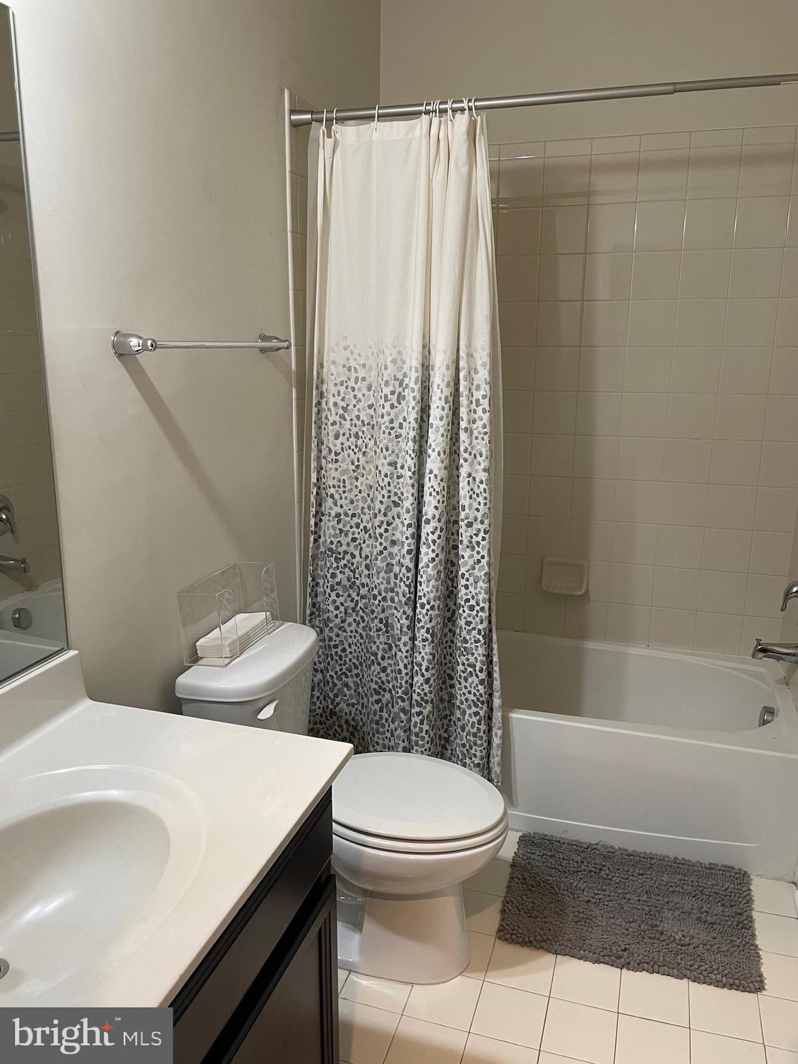 WOODMORE TOWNE CENTRE - Residential